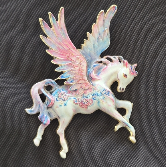 Whimsical Cloud Walker Unicorn Brooch Pin Whimsigoth Unicorn - Picture 2 of 7